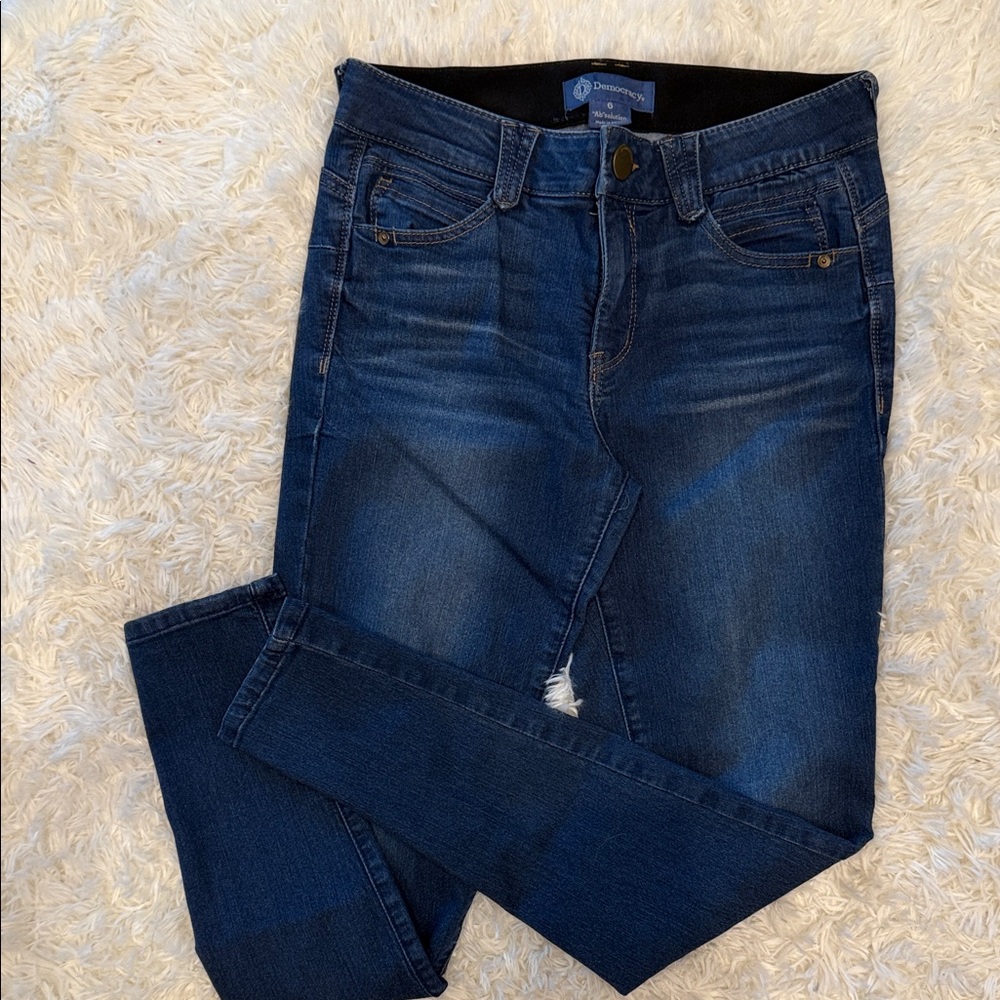 Democracy Women's Dark Blue Skinny Jeans